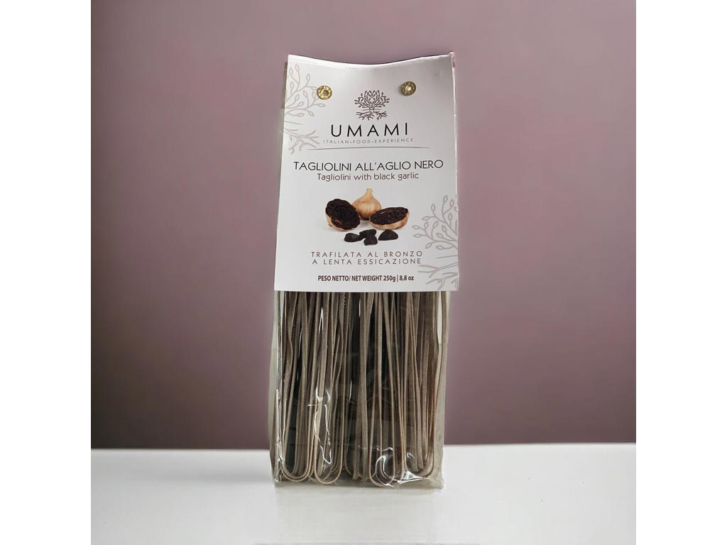 Umami Tagliolini med sort hvidløg 250 g 